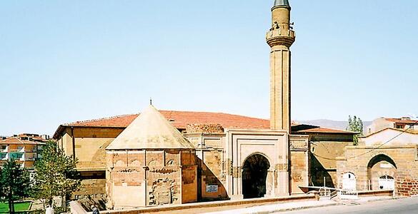 Niğde Sungur Bey Camii